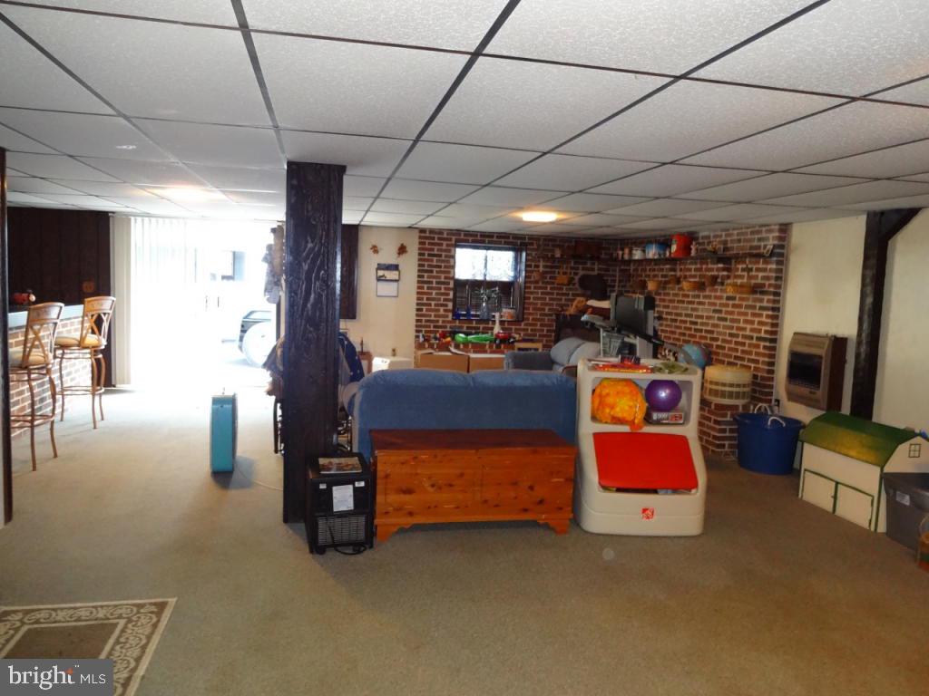 575 Edwards Road Narvon, PA 17555 - Photo 15 of 16 Gallery Image 15