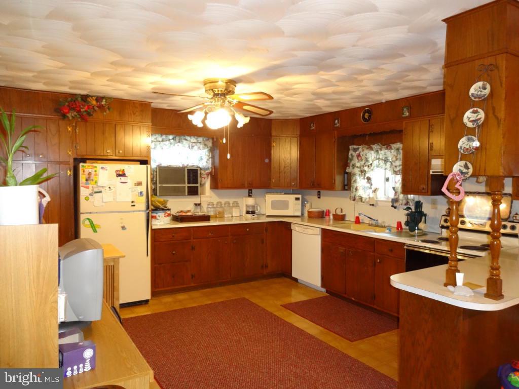 575 Edwards Road Narvon, PA 17555 - Photo 10 of 16 Gallery Image 10