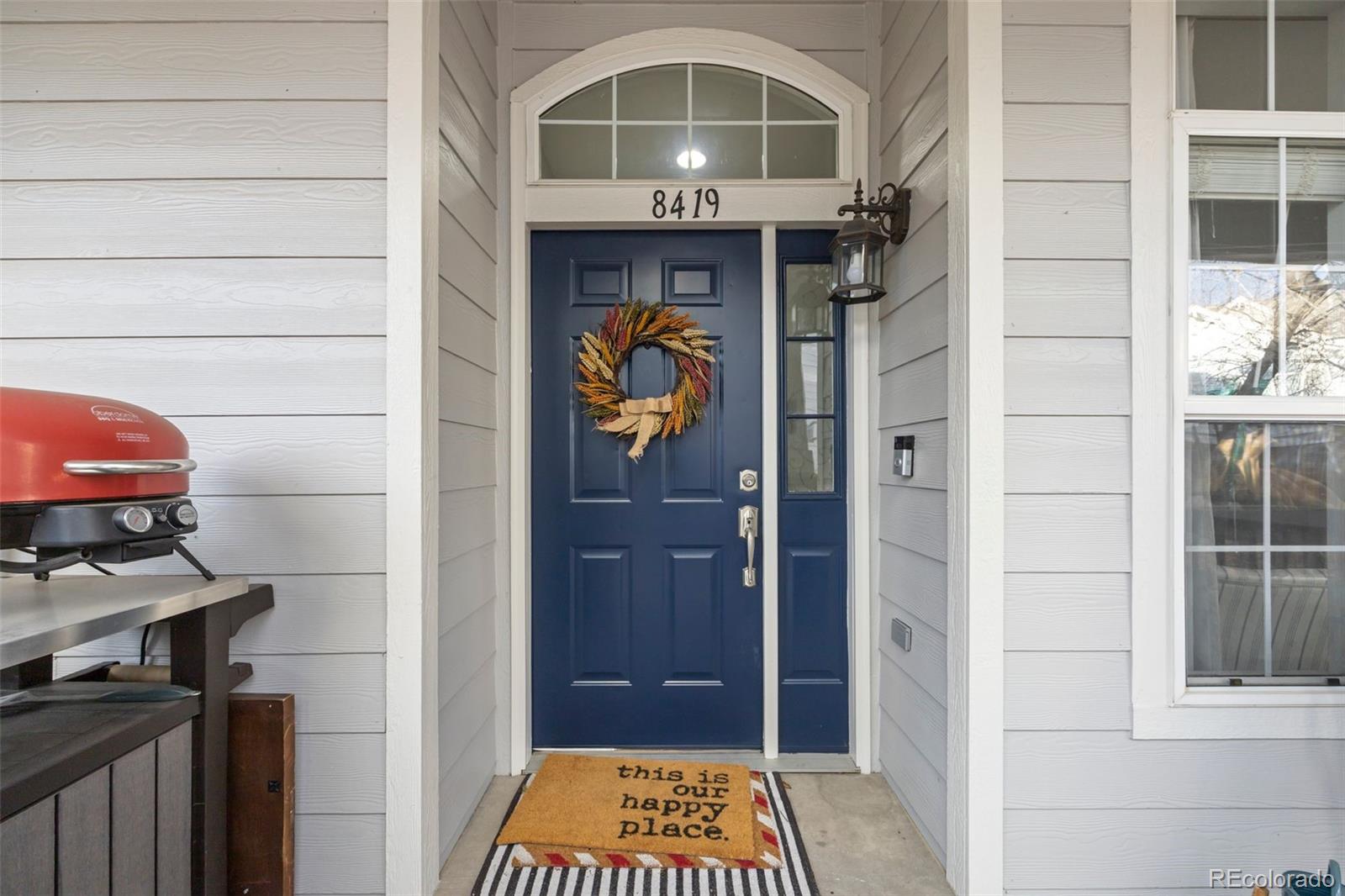 8419 Stonybridge Circle Highlands Ranch, CO 80126 - Photo 6 of 24 a view of entryway with a rug