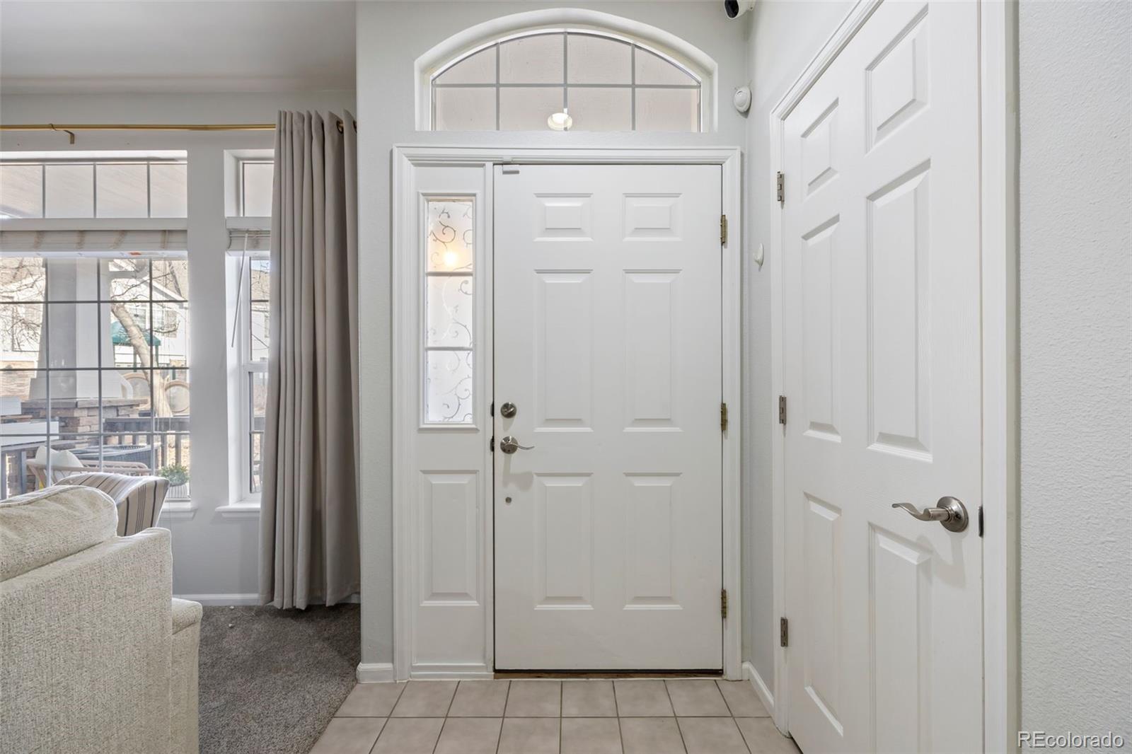 8419 Stonybridge Circle Highlands Ranch, CO 80126 - Photo 7 of 24