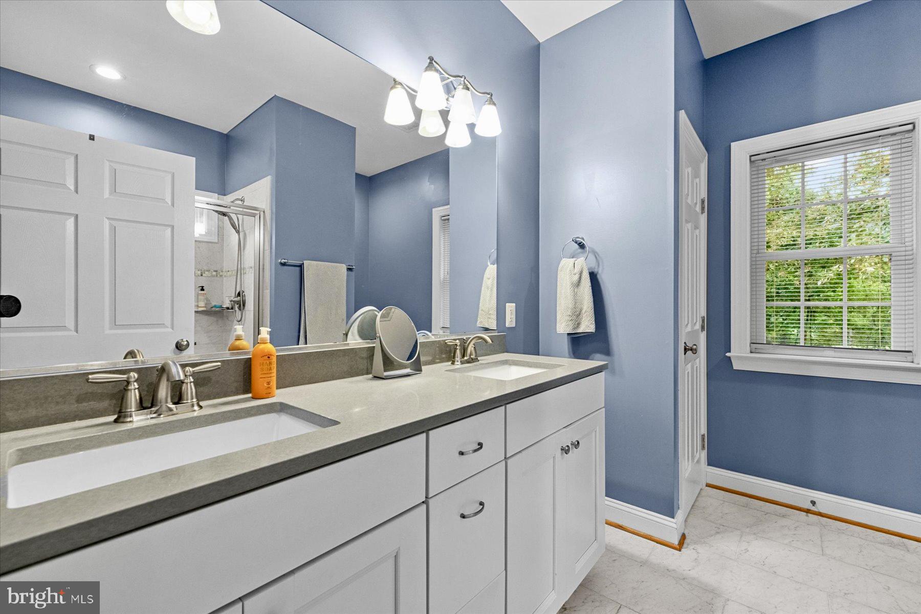 5885 Moore Road Marshall, VA 20115 - Photo 14 of 25