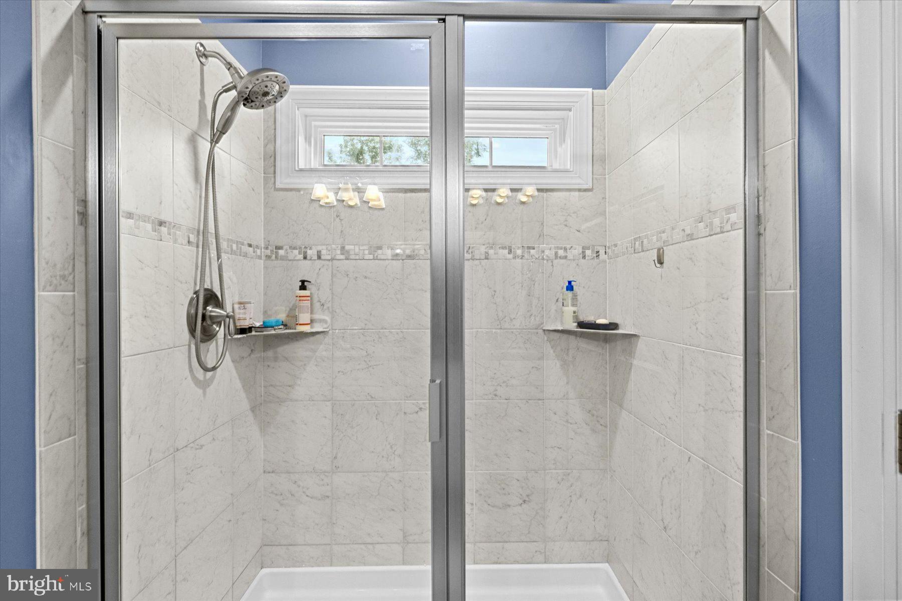 5885 Moore Road Marshall, VA 20115 - Photo 15 of 25