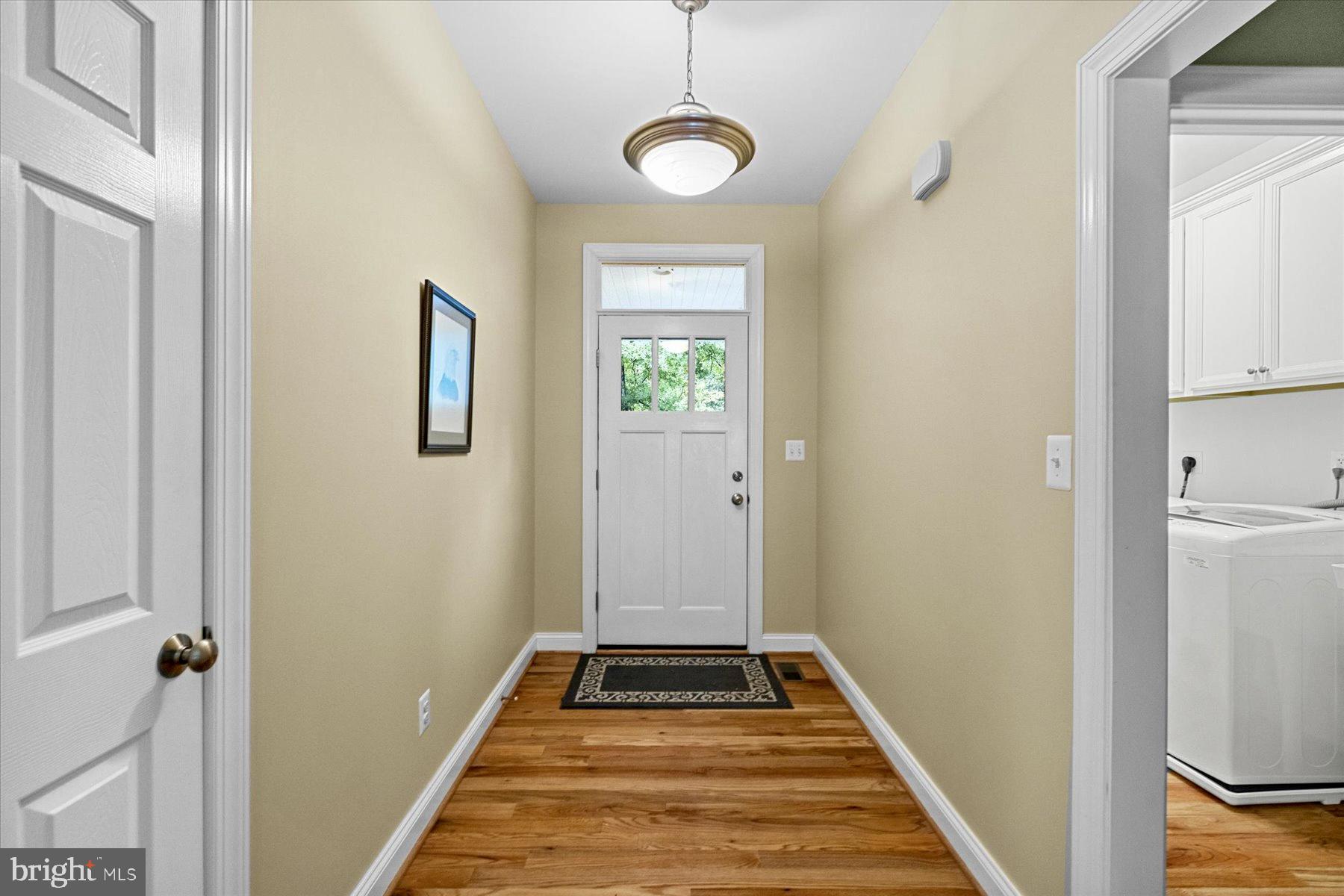 5885 Moore Road Marshall, VA 20115 - Photo 4 of 25