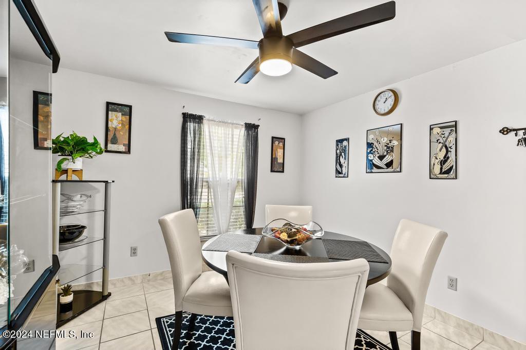 2452 Justin Road East Jacksonville, FL 32210 - Photo 7 of 32 2452 Justine Rd E-11