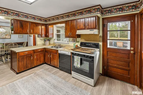 $160,000 | 17 Crestwood Lane, Centralia, IL 62801