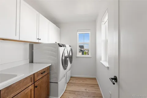 $899,000 | 7281 South Vandriver Way, Aurora, CO 80016