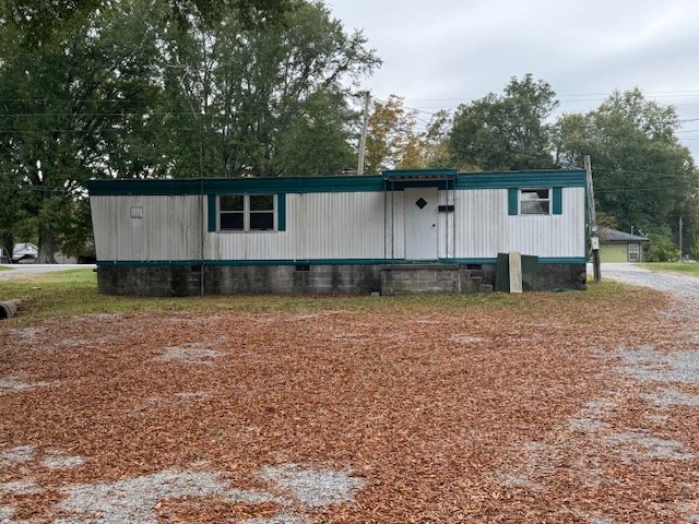 1517 Riverbend Road Dalton, GA 30721 - Photo 18 of 20 Gallery Image 18