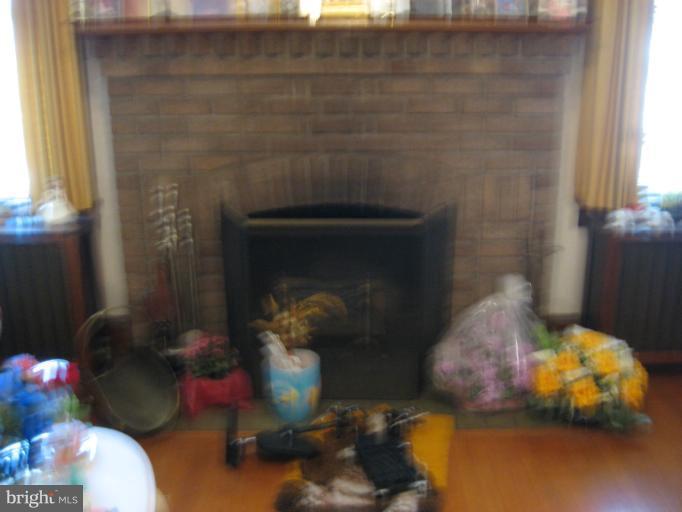 1317 Decatur Street Northwest Washington, DC 20011 - Photo 8 of 26 Living Room