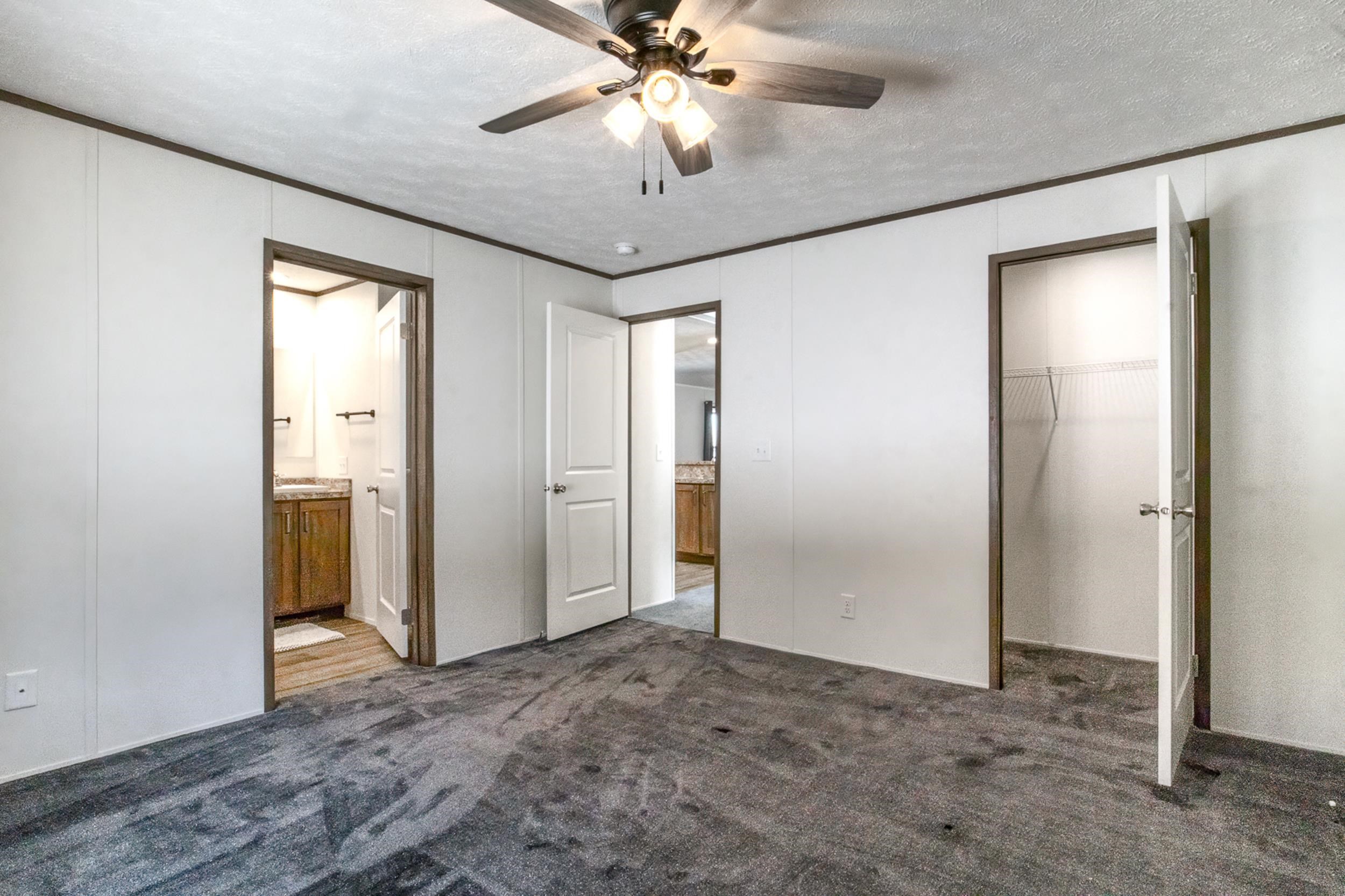 79 Diamondback Drive Rochester, NH 03868 - Photo 21 of 32