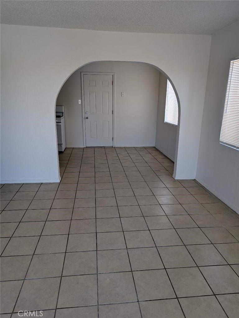1390 Riverside Drive Barstow, CA 92311 - Photo 7 of 7