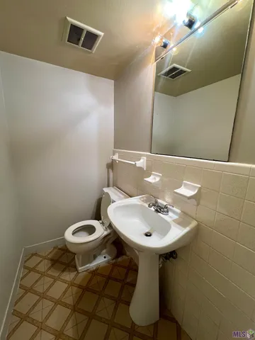 $109,990 | 1701 Lobdell Avenue, Unit 2, Baton Rouge, LA 70806