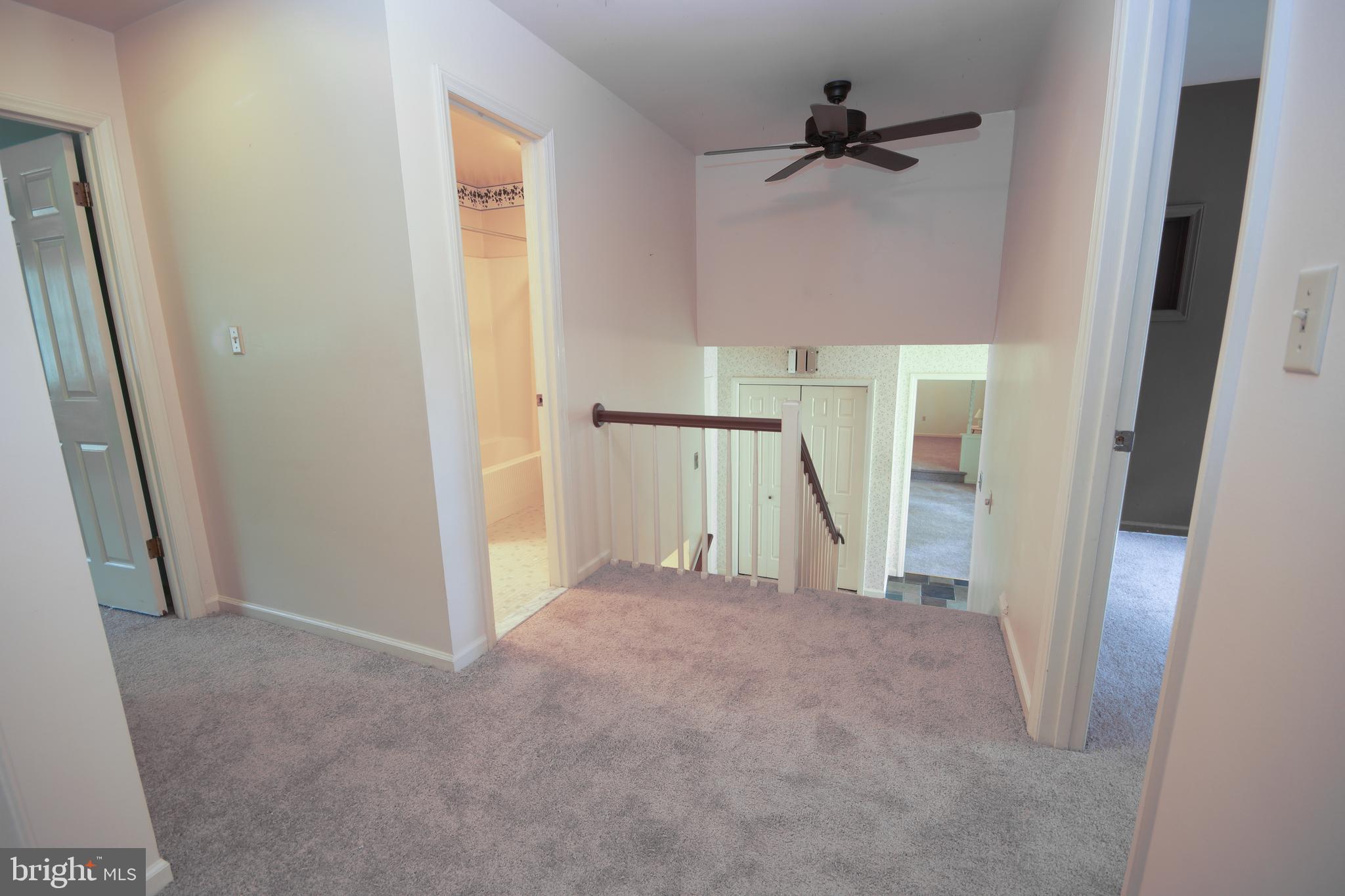 208 Carnoustie Road Dover, DE 19904 - Photo 11 of 22 Wide hallway landing
