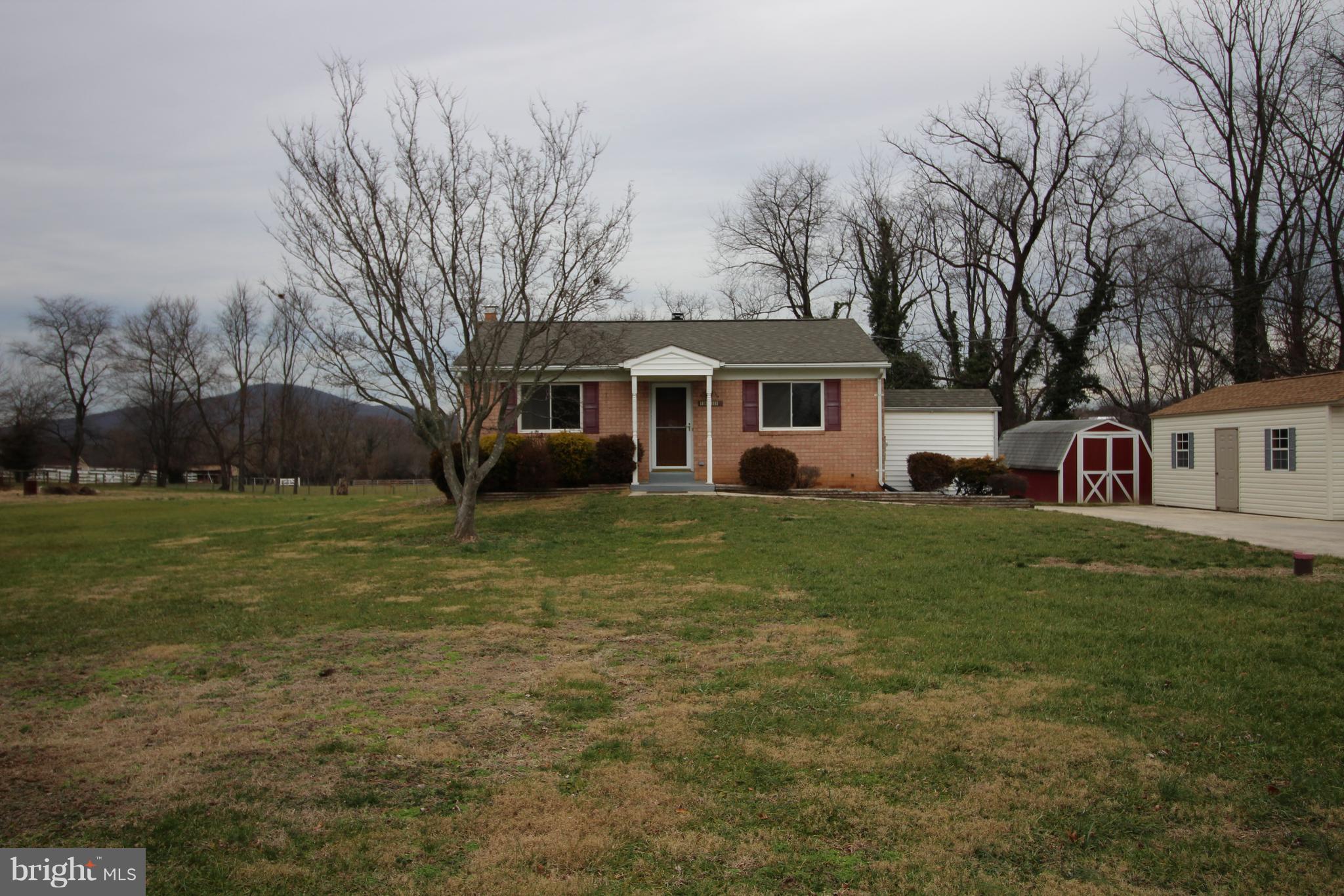 18311 Barnesville Road Barnesville, MD 20838 - Photo 2 of 33 front
