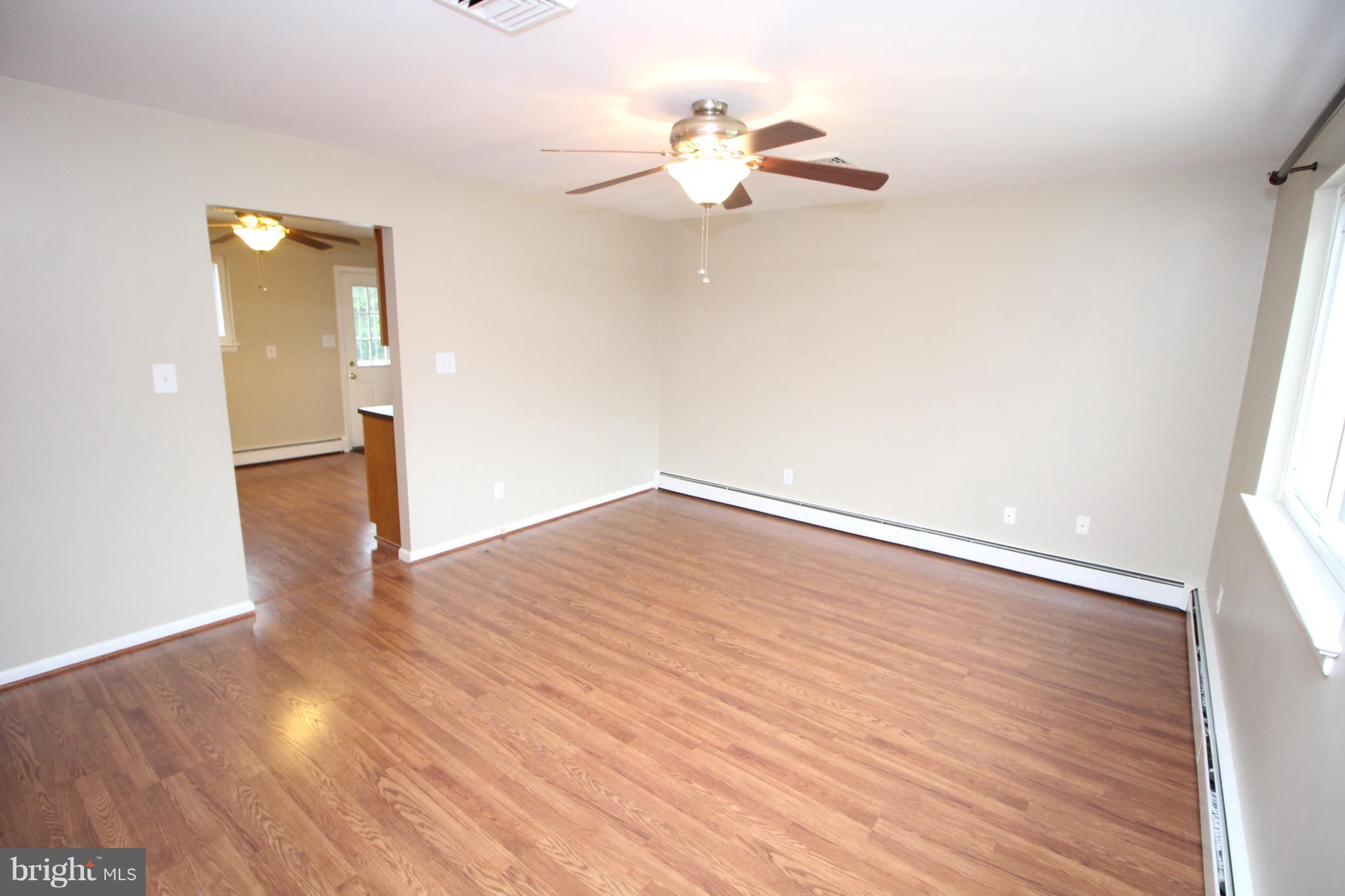 18311 Barnesville Road Barnesville, MD 20838 - Photo 28 of 33 Bedroom