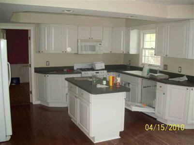 269 Longford Drive Rochester, MI 48309 - Photo 6 of 10 20266364-5.JPG