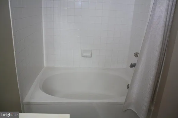 $2,500 | 4561 Strutfield Lane, Unit 3111, Alexandria, VA 22311