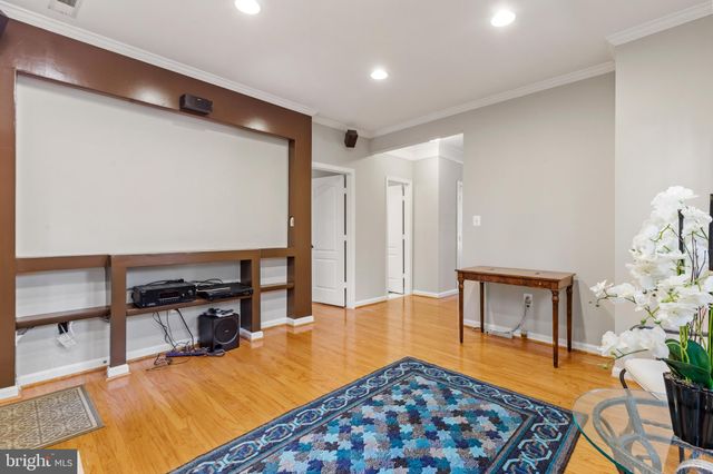 $875,000 | 232 Medlock Lane, Alexandria, VA 22304