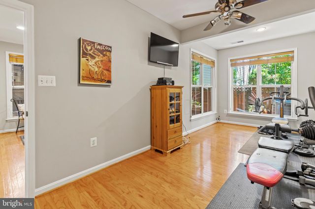 $875,000 | 232 Medlock Lane, Alexandria, VA 22304