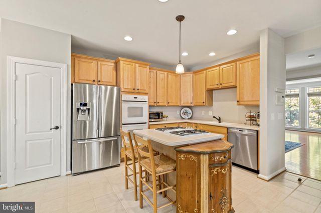 $875,000 | 232 Medlock Lane, Alexandria, VA 22304