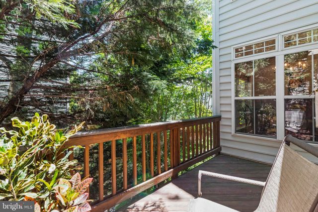 $875,000 | 232 Medlock Lane, Alexandria, VA 22304