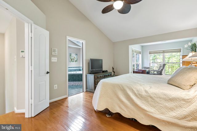 $875,000 | 232 Medlock Lane, Alexandria, VA 22304