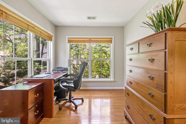 $875,000 | 232 Medlock Lane, Alexandria, VA 22304