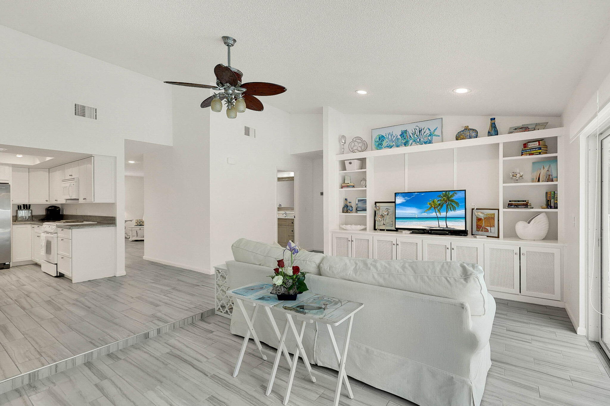 3824 Southeast Fairway East Stuart, FL 34997 - Photo 25 of 67 Relax and do your thing