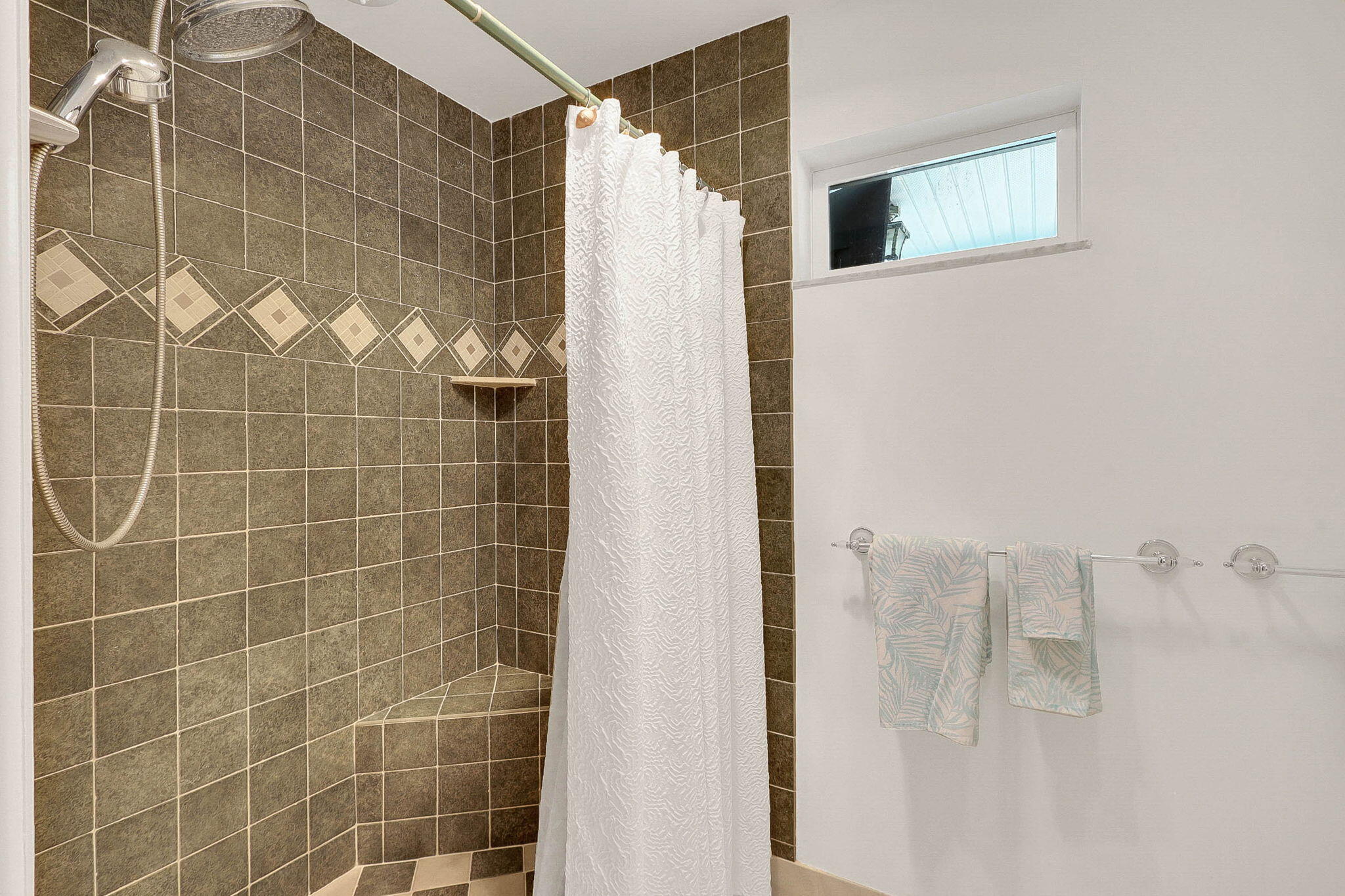 3824 Southeast Fairway East Stuart, FL 34997 - Photo 44 of 67 Master Shower