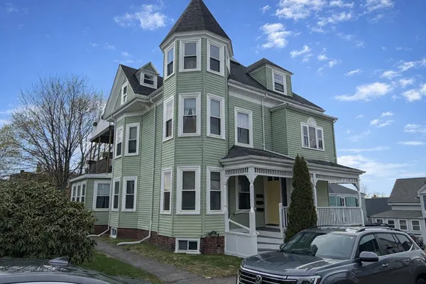 $3,300 | 7 Judson Street, Unit 1, Beverly, MA 01915