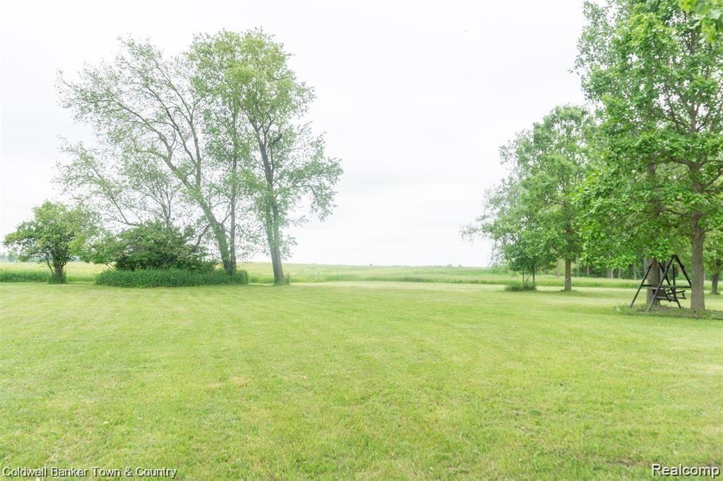 4841 Milett Road Howell, MI 48843 - Photo 5 of 38
