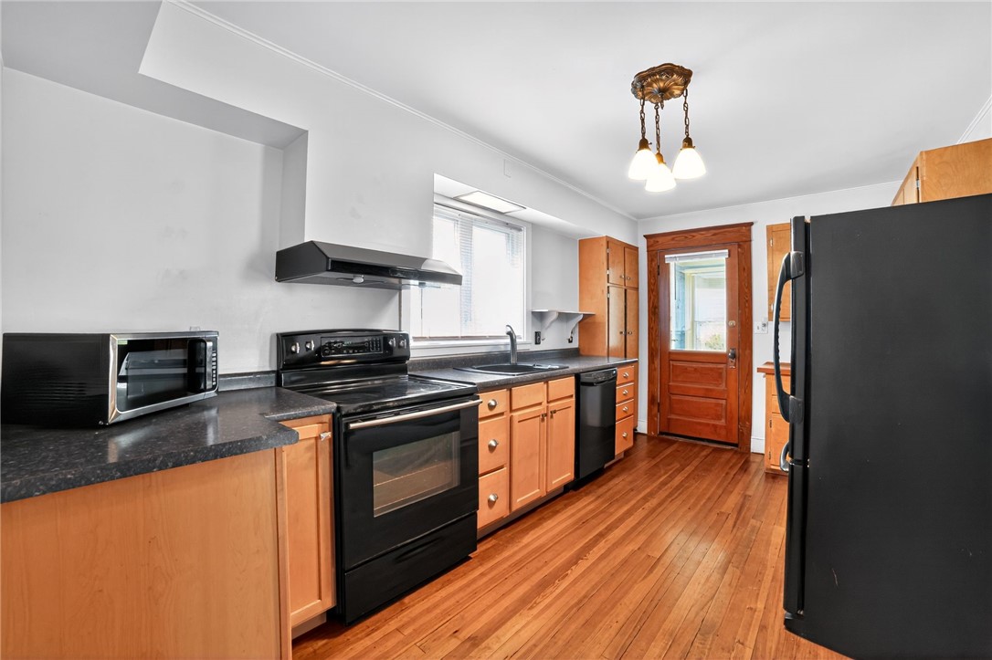 5 Walnut Street Oneonta, NY 13820 - Photo 7 of 31