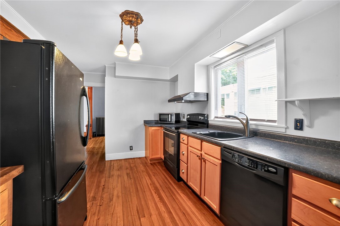 5 Walnut Street Oneonta, NY 13820 - Photo 8 of 31