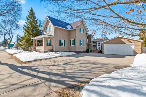 $225,000 | 213 North Franklin Street, Oconto Falls, WI 54154