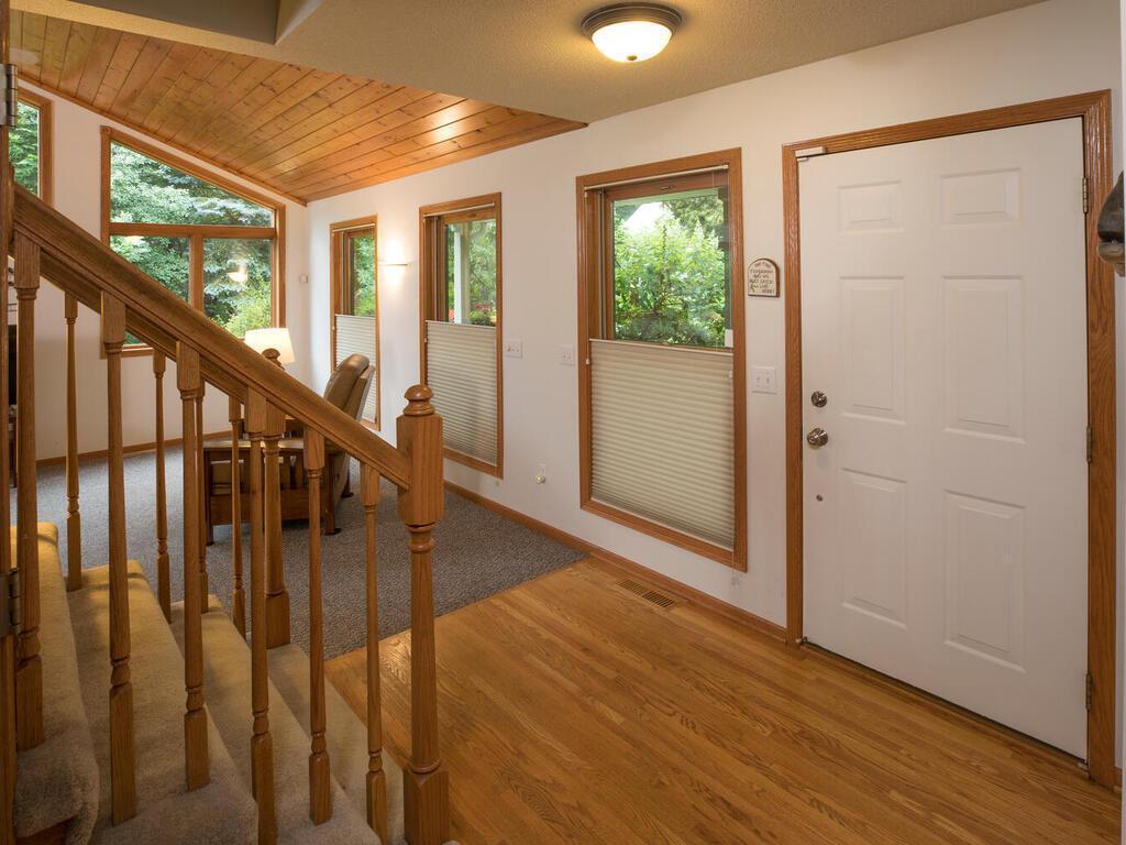 13618 Inverness Road Minnetonka, MN 55305 - Photo 11 of 40 Gallery Image 11