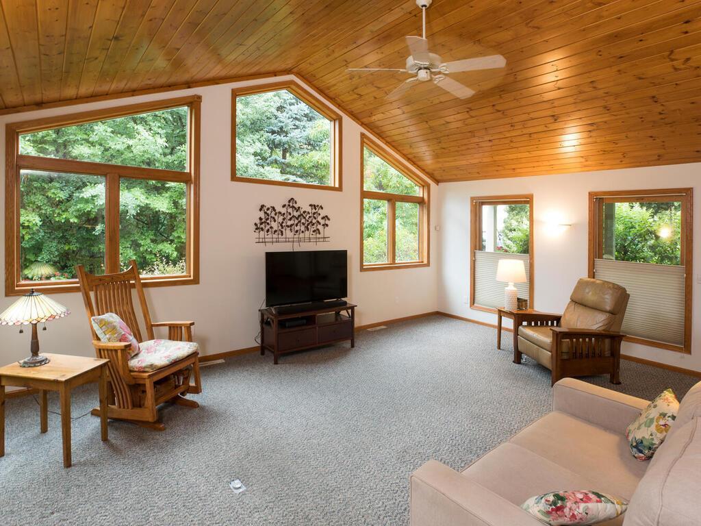 13618 Inverness Road Minnetonka, MN 55305 - Photo 13 of 40 Gallery Image 13