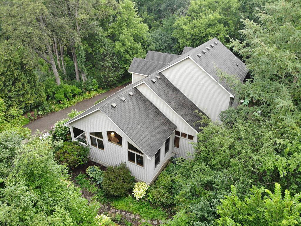 13618 Inverness Road Minnetonka, MN 55305 - Photo 3 of 40 Gallery Image 3