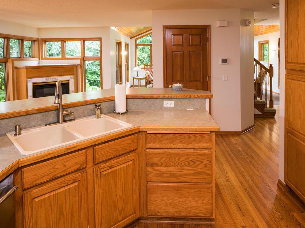 13618 Inverness Road Minnetonka, MN 55305 - Photo 21 of 40 Gallery Image 21