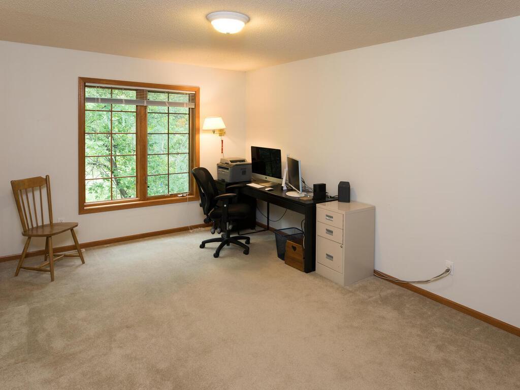 13618 Inverness Road Minnetonka, MN 55305 - Photo 28 of 40 Gallery Image 28