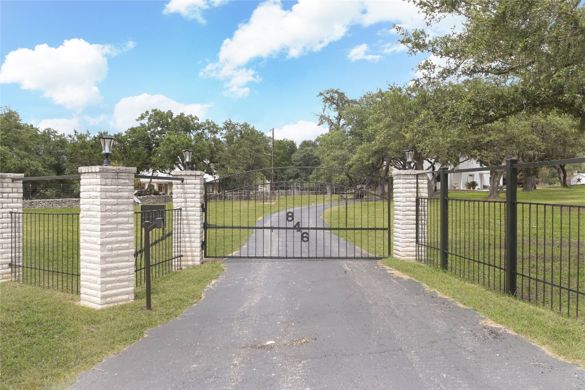 846 Phantom Rider Trail Spring Branch, TX 78070 - Photo 1 of 1 Gallery Image 1