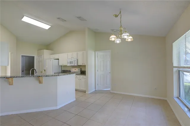 $2,200 | 573 Belfast Terrace, Sebastian, FL 32958
