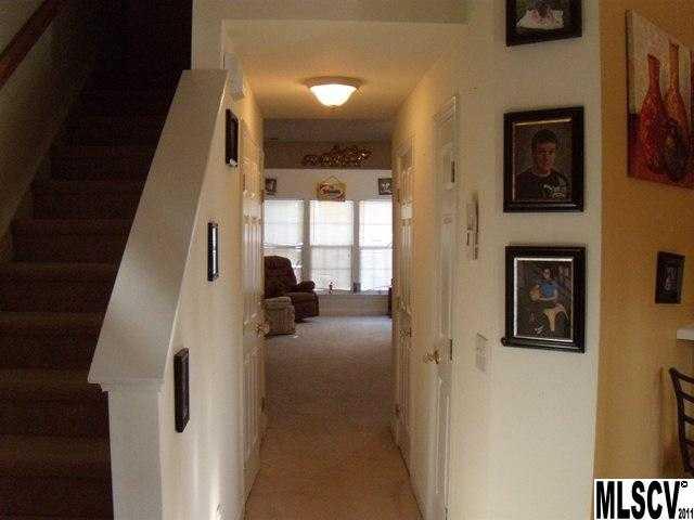 7879 Mariners Pointe Circle Denver, NC 28037 - Photo 4 of 9