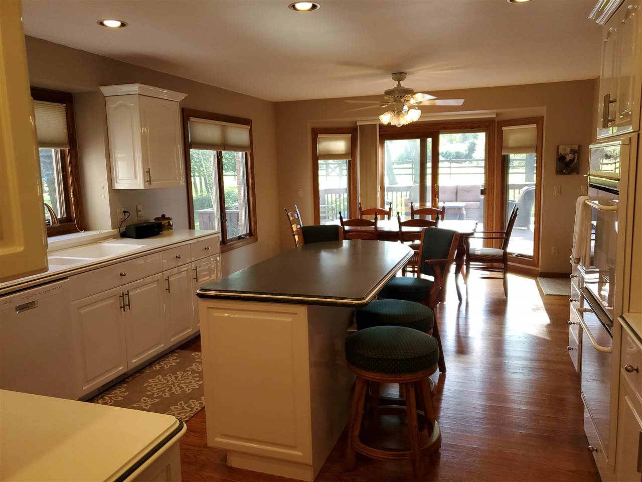 4703 Lake George Road Oxford, MI 48370 - Photo 19 of 72 Kitchen