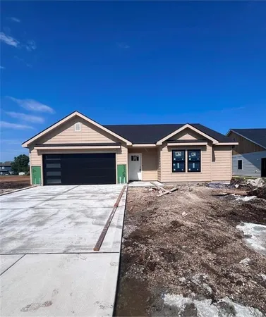 $409,000 | 429 Rockers Drive, Baldwin City, KS 66006