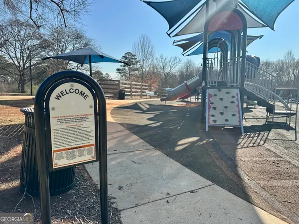 a sign that is on the side of a building