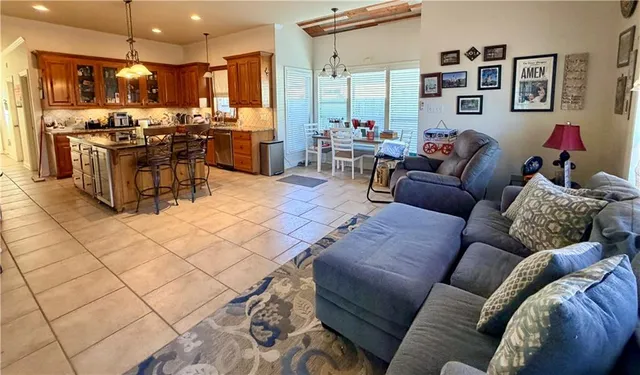 $399,900 | 13404 East Lakeshore Avenue, Prairieville, LA 70769