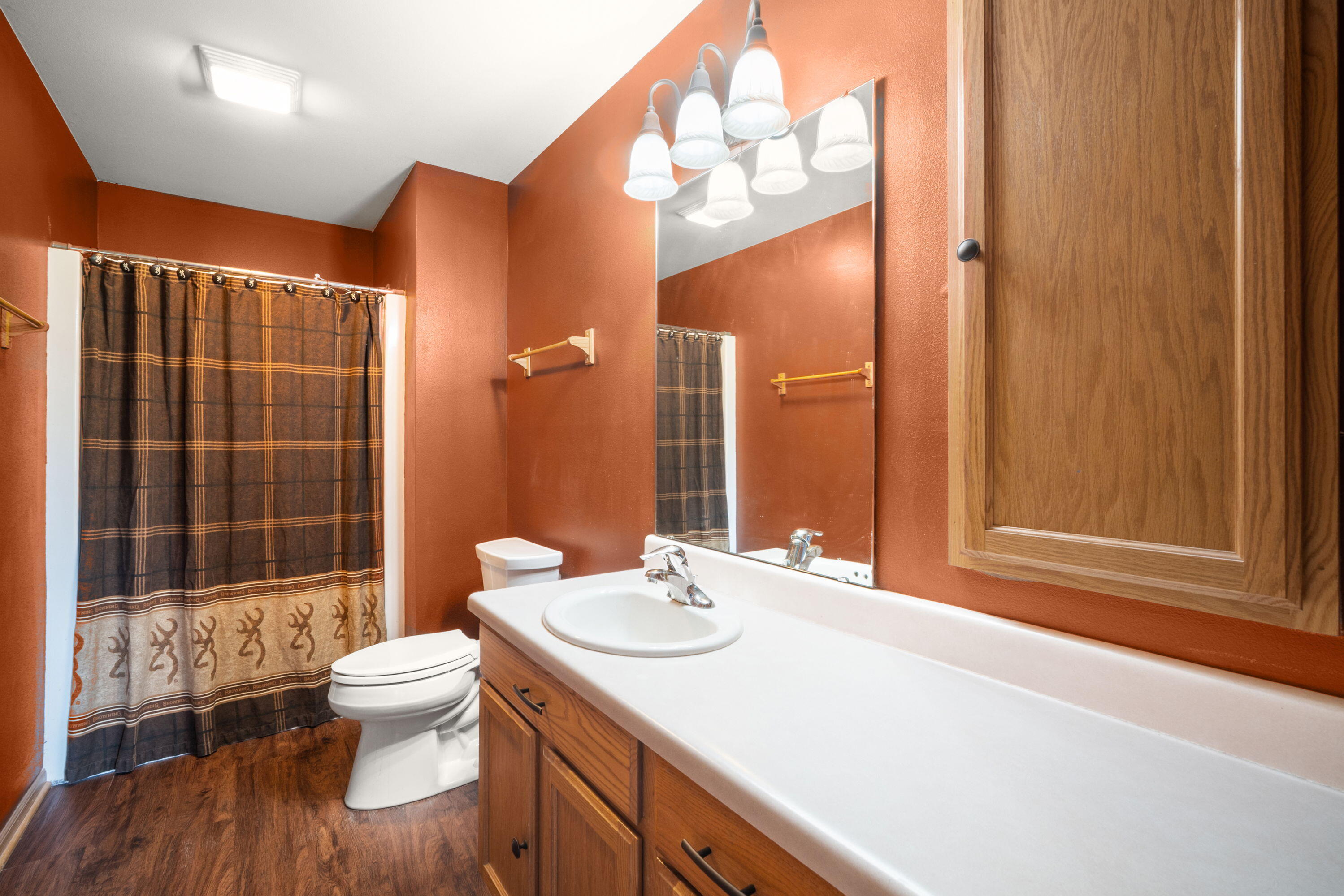 951 Spring Court Newburg, WI 53095 - Photo 14 of 20 18_imgDSC04613