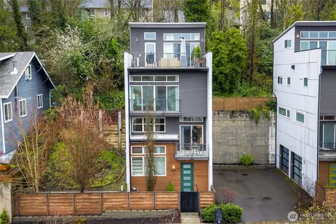 $799,000 | 4140 Delridge Way Southwest, Seattle, WA 98106