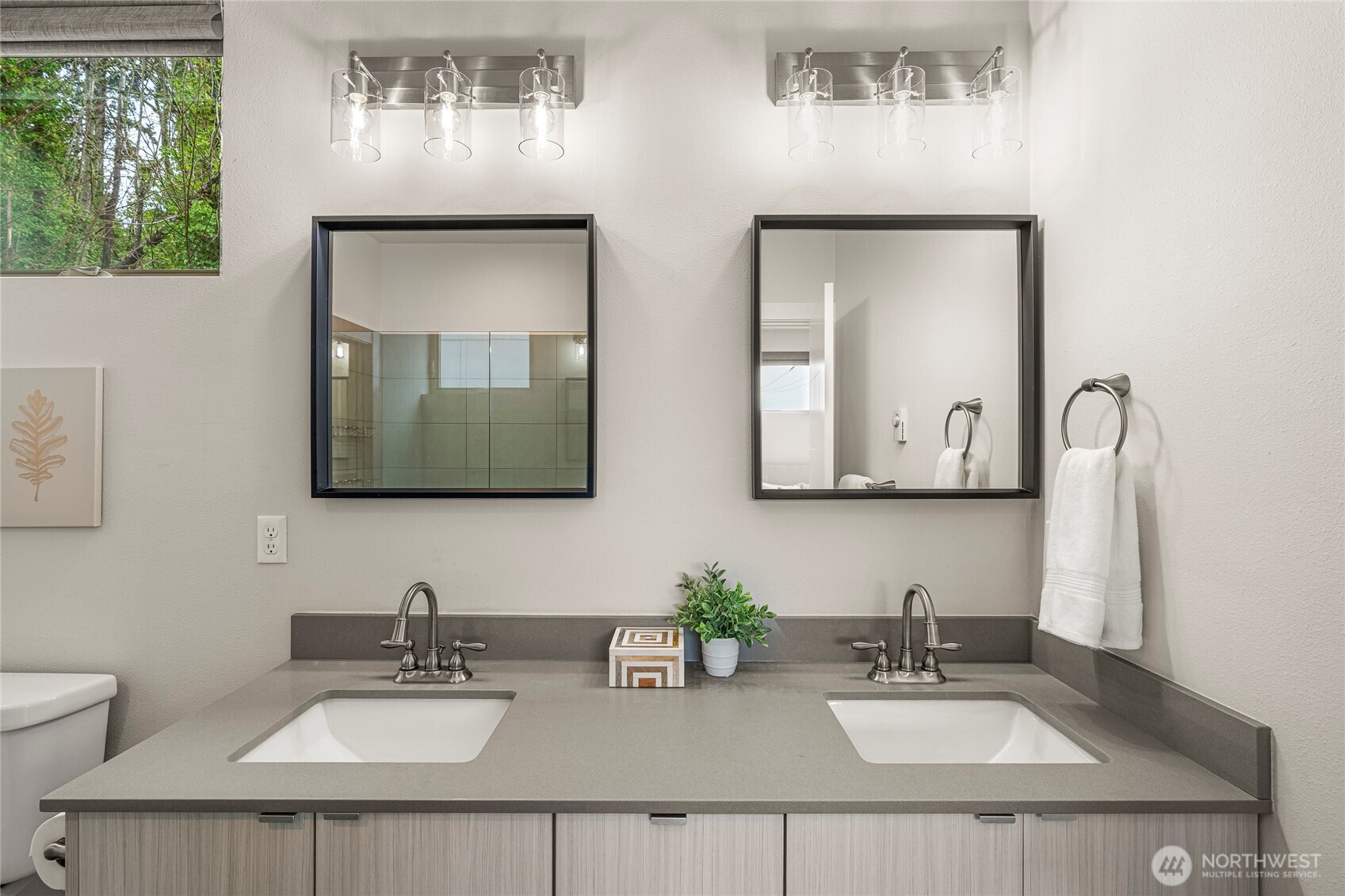 4140 Delridge Way Southwest Seattle, WA 98106 - Photo 12 of 38