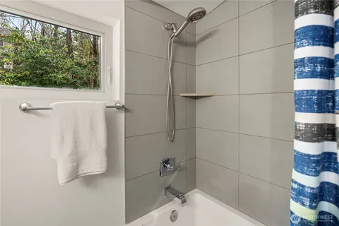 $824,990 | 4140 Delridge Way Southwest, Seattle, WA 98106
