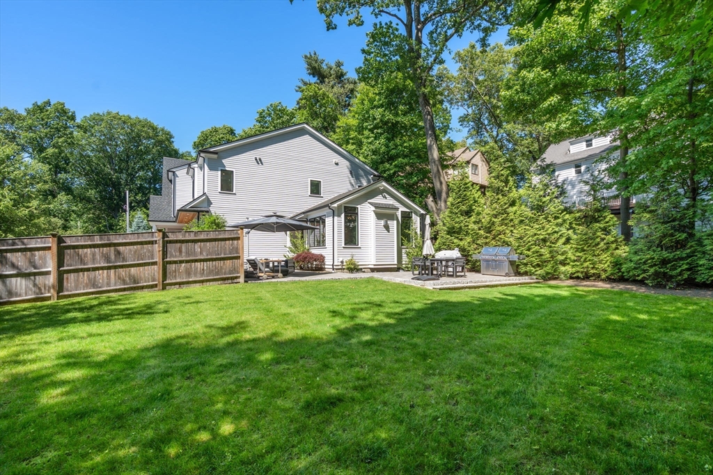 1058 Beacon Street, Unit 2 Newton, MA 02459 - Photo 35 of 40